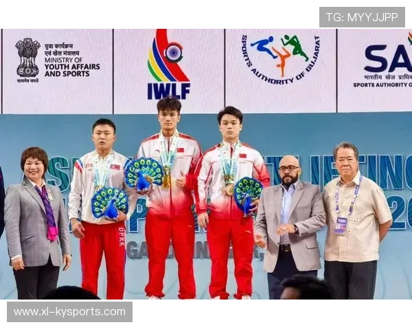 世界举重系列赛中国新秀在青年组中屡获佳绩为国家队储备更多后备力量